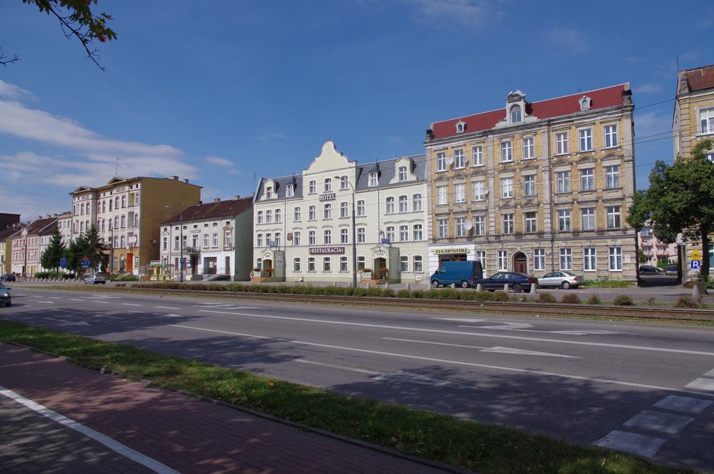 Hotel Sowa Elblag Esterno foto