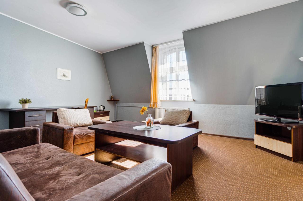 Hotel Sowa Elblag Esterno foto