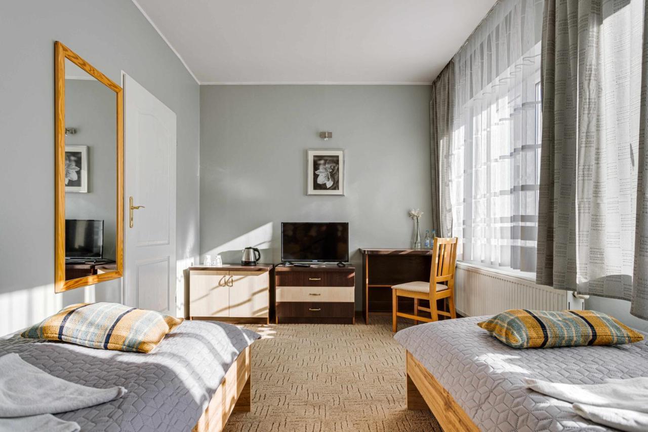 Hotel Sowa Elblag Esterno foto