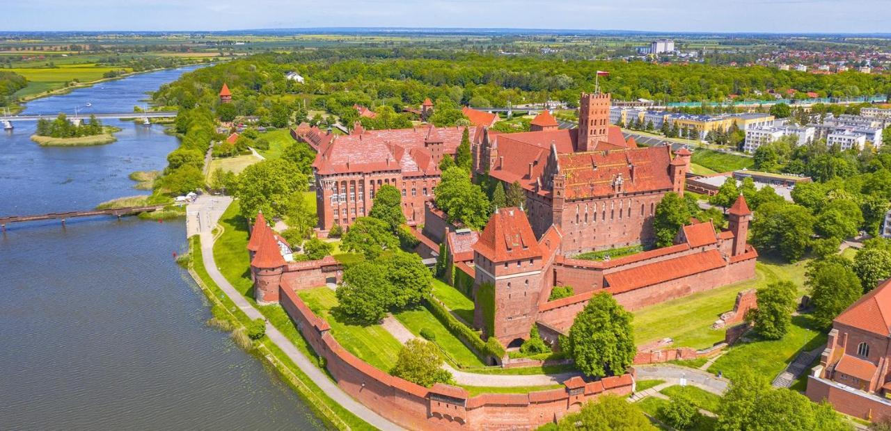 Hotel Sowa Elblag Esterno foto